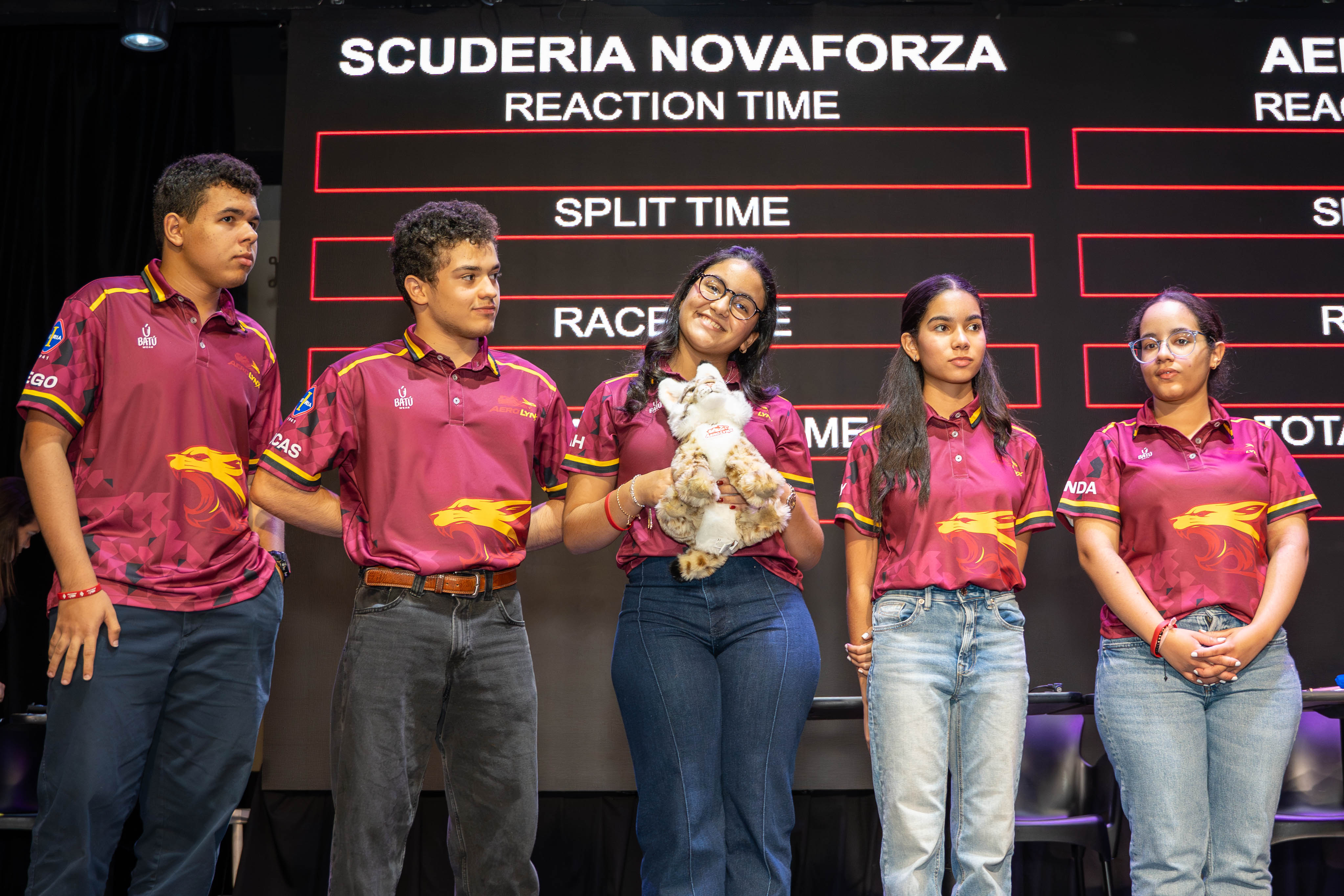 Momento del evento nacional STEM Racing RD